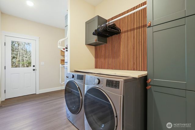 3237 Hilberg, Clinton, WA 98236