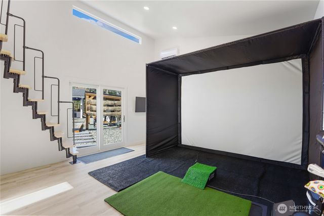 3237 Hilberg, Clinton, WA 98236