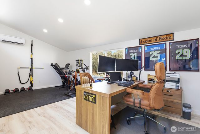 3237 Hilberg, Clinton, WA 98236