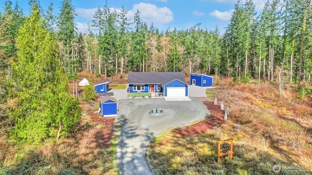 3237 Hilberg, Clinton, WA 98236