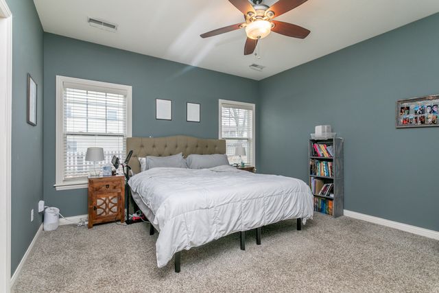 1581 S BERKLEY DR, Columbia, MO 65201