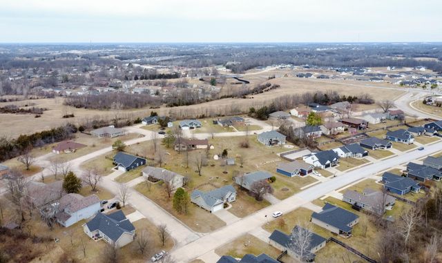 1581 S BERKLEY DR, Columbia, MO 65201