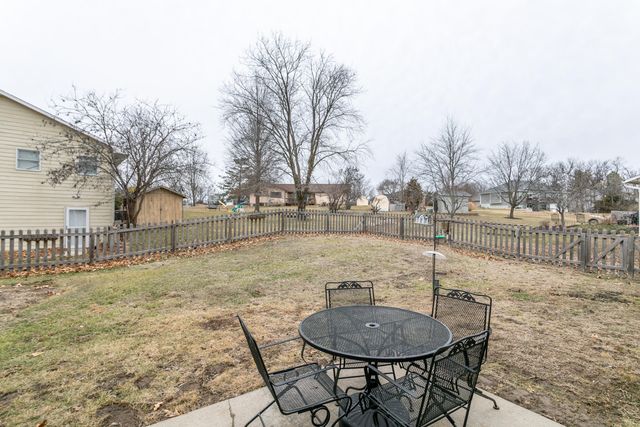 1581 S BERKLEY DR, Columbia, MO 65201