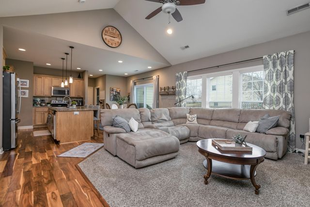 1581 S BERKLEY DR, Columbia, MO 65201