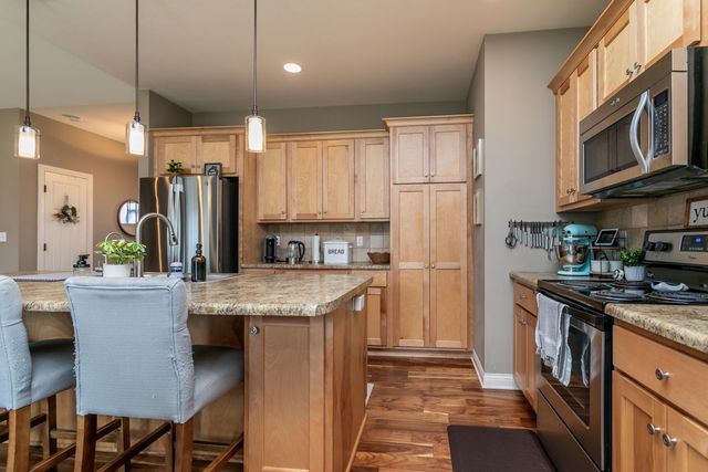 1581 S BERKLEY DR, Columbia, MO 65201