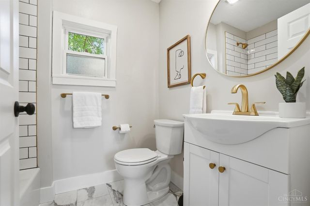 5312 Ravenna Street, Cincinnati, OH 45227