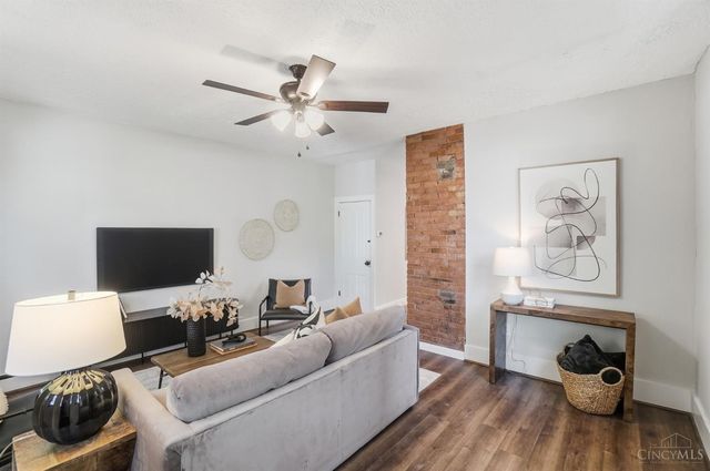5312 Ravenna Street, Cincinnati, OH 45227