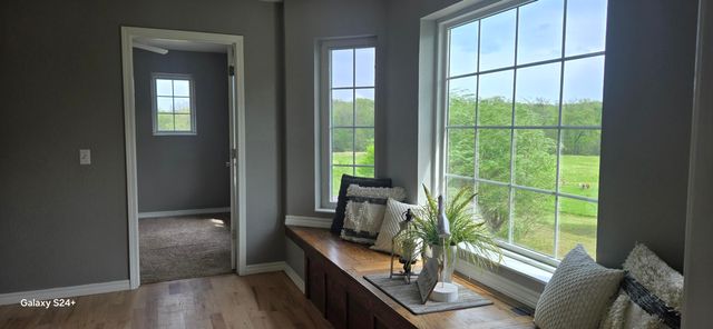 18877 E 1200 Road, Stockton, MO 65785