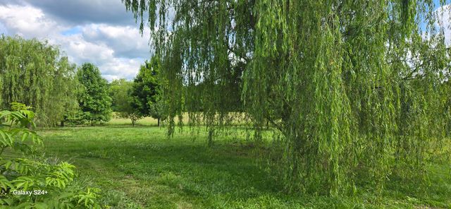 18877 E 1200 Road, Stockton, MO 65785