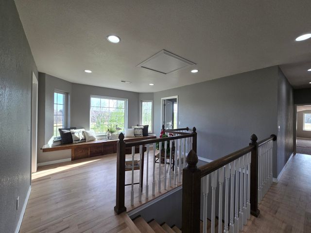 18877 E 1200 Road, Stockton, MO 65785