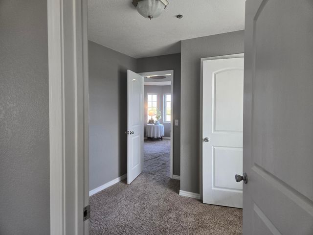 18877 E 1200 Road, Stockton, MO 65785