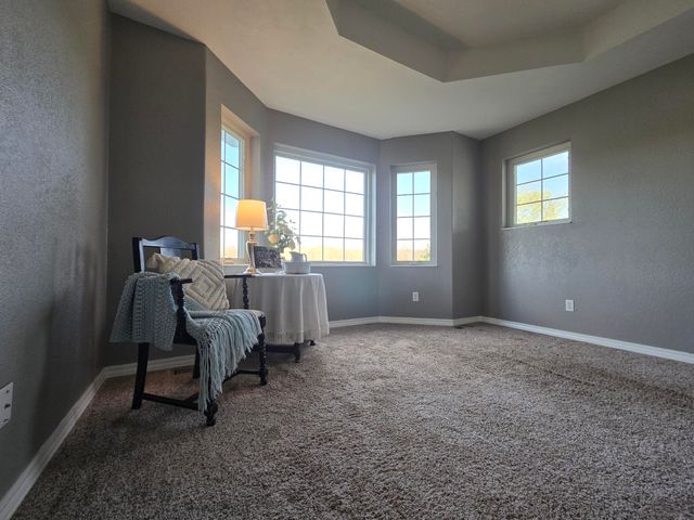 18877 E 1200 Road, Stockton, MO 65785