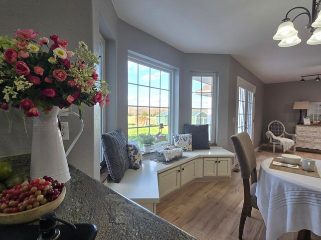 18877 E 1200 Road, Stockton, MO 65785