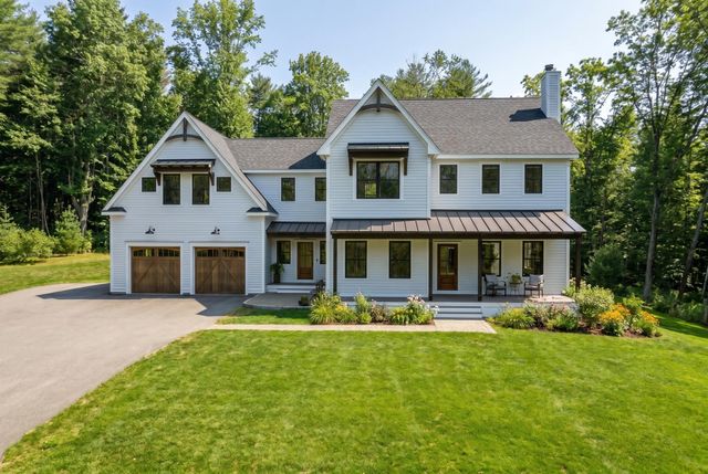 24 Old Stage Road, Hampton Falls, NH 03844