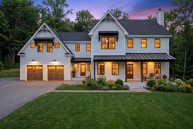 24 Old Stage Road, Hampton Falls, NH 03844