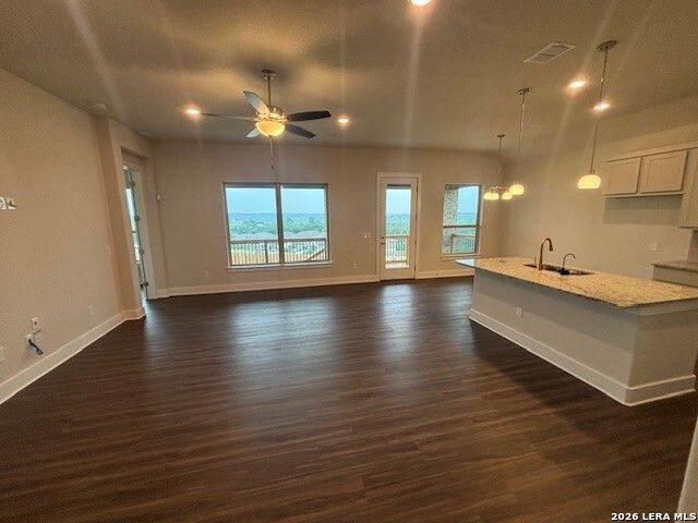 104 ALLIN OAKS, Universal City, TX 78148