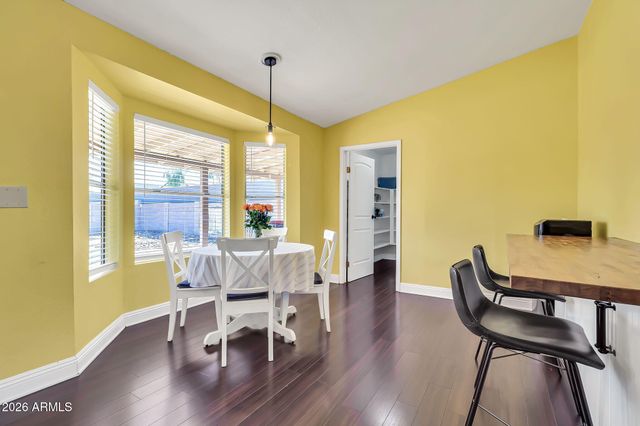 203 E Desert Lane, Gilbert, AZ 85234