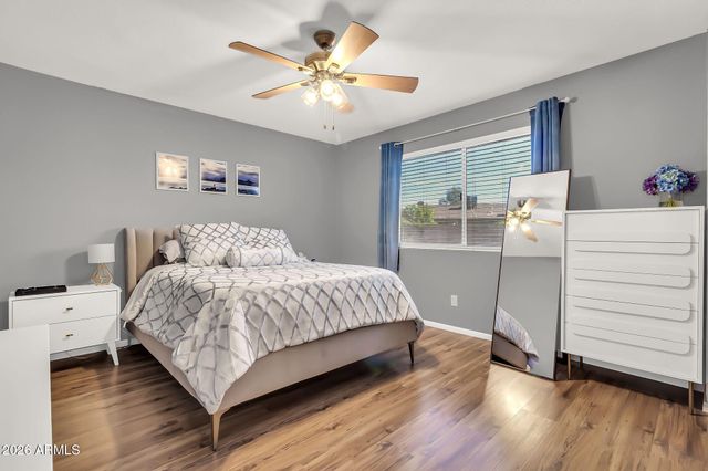 203 E Desert Lane, Gilbert, AZ 85234