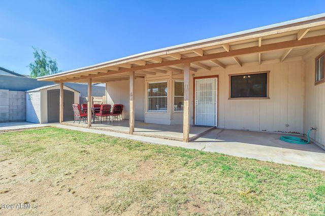 203 E Desert Lane, Gilbert, AZ 85234