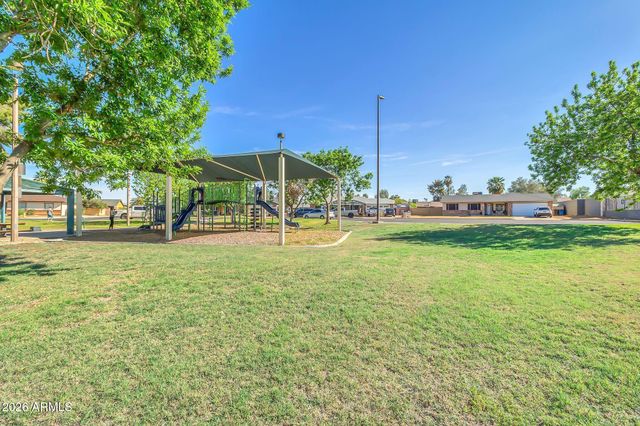 203 E Desert Lane, Gilbert, AZ 85234