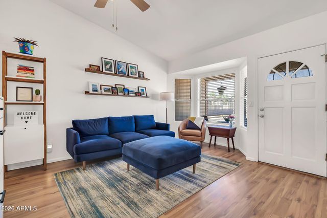 203 E Desert Lane, Gilbert, AZ 85234