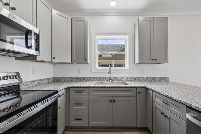 2216 Pickwick Place, Murfreesboro, TN 37127