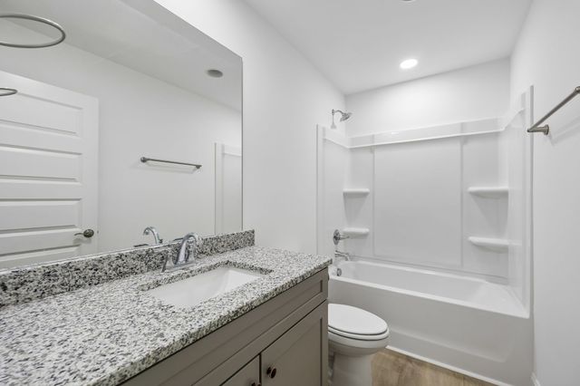 2216 Pickwick Place, Murfreesboro, TN 37127