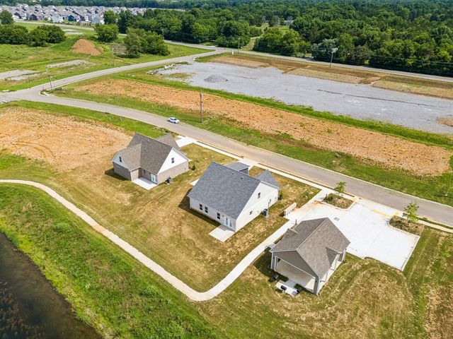 2216 Pickwick Place, Murfreesboro, TN 37127