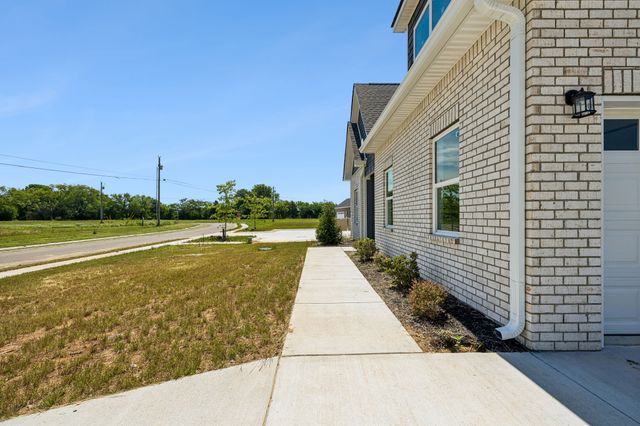 2216 Pickwick Place, Murfreesboro, TN 37127
