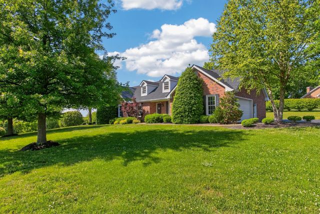 505 Lakeside Dr, Springfield, TN 37172