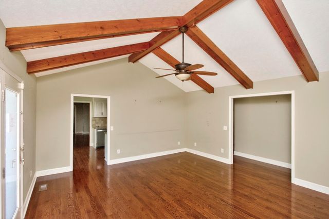 505 Lakeside Dr, Springfield, TN 37172