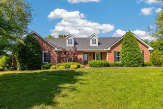 505 Lakeside Dr, Springfield, TN 37172