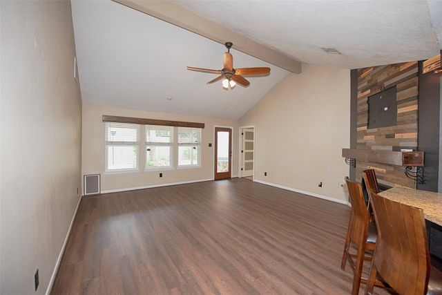 4714 Widerop Lane, Friendswood, TX 77546