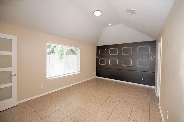 4714 Widerop Lane, Friendswood, TX 77546