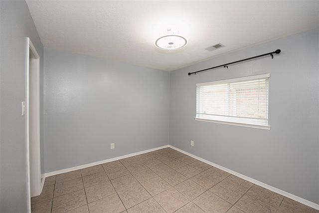 4714 Widerop Lane, Friendswood, TX 77546