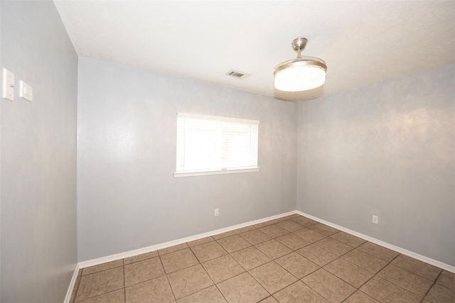 4714 Widerop Lane, Friendswood, TX 77546