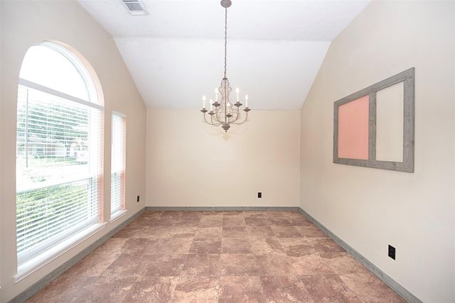 4714 Widerop Lane, Friendswood, TX 77546