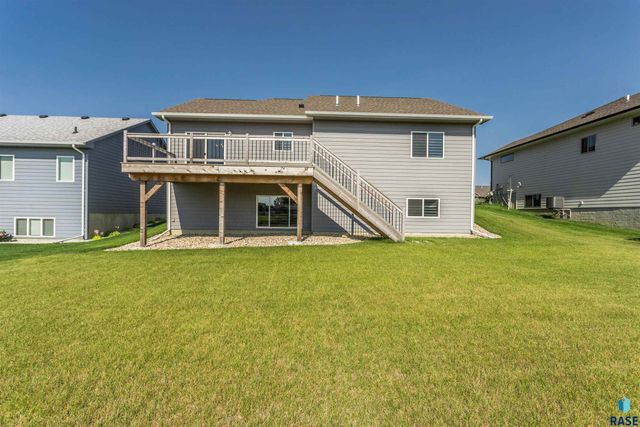5312 S Chinook Ave Avenue, Sioux Falls, SD 57108