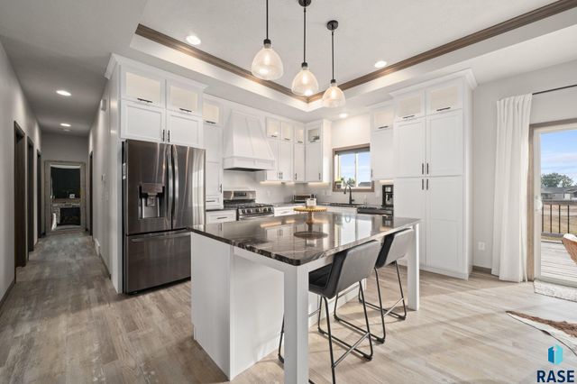 5312 S Chinook Ave Avenue, Sioux Falls, SD 57108