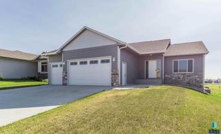 5312 S Chinook Ave Avenue, Sioux Falls, SD 57108