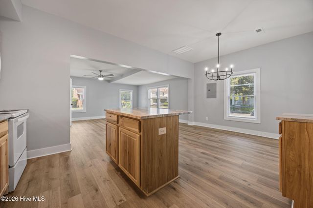 723 & 725 N Market Street, Washington, NC 27889