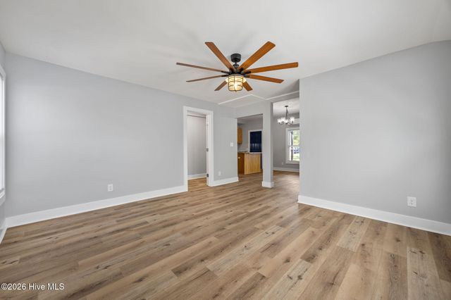 723 & 725 N Market Street, Washington, NC 27889