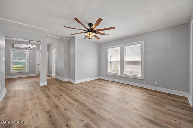 723 & 725 N Market Street, Washington, NC 27889