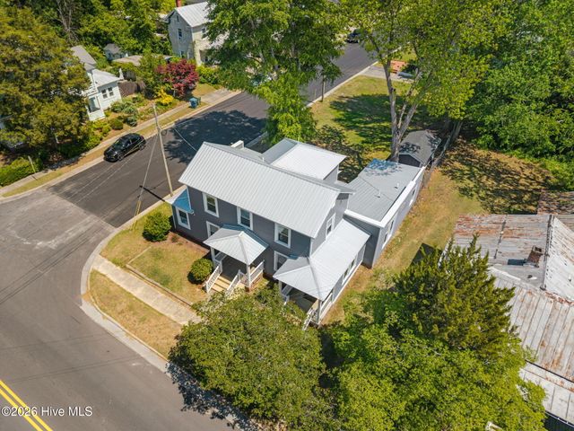 723 & 725 N Market Street, Washington, NC 27889