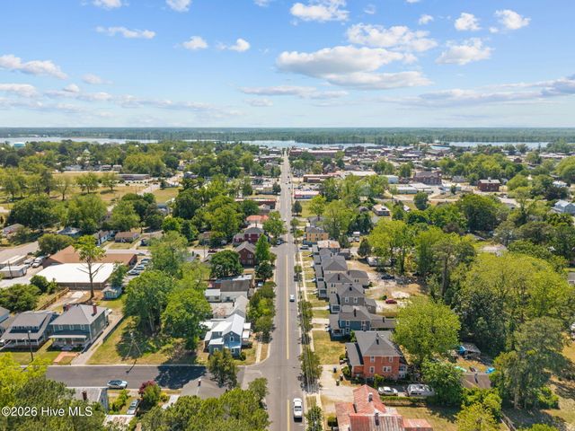 723 & 725 N Market Street, Washington, NC 27889