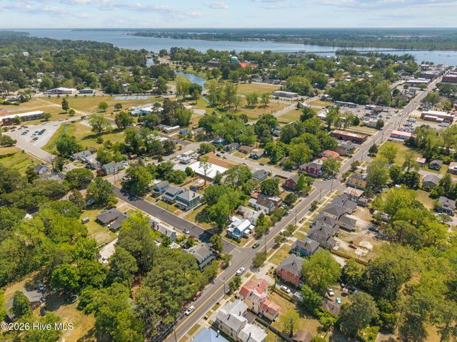 723 & 725 N Market Street, Washington, NC 27889