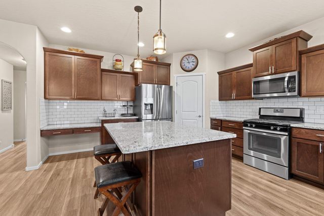 1115 S McMillan Rd, Spokane Valley, WA 99016