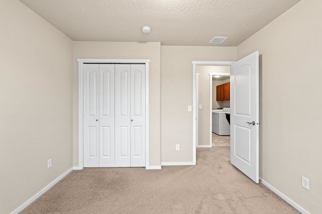 1115 S McMillan Rd, Spokane Valley, WA 99016