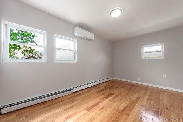 119-20 193RD STREET, Saint Albans, NY 11412