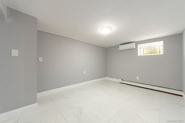 119-20 193RD STREET, Saint Albans, NY 11412